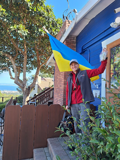 Fuse Tech with a flag appliance repair salinas