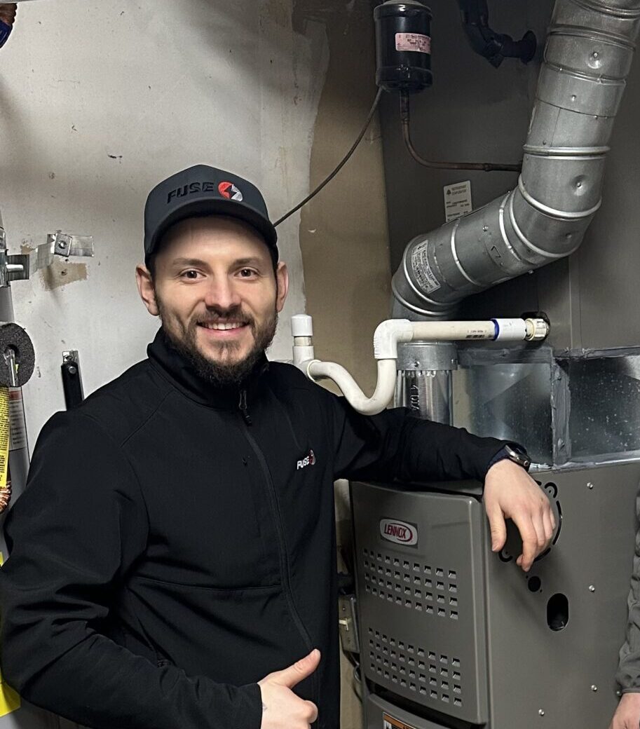 Fuse technician with equipment